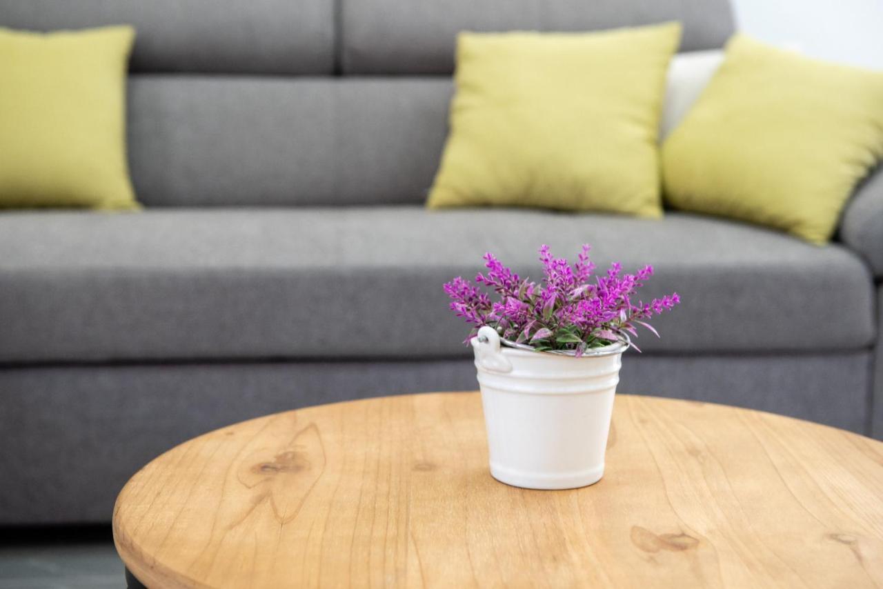 Apartment Vuletin Kaštela Eksteriør bilde