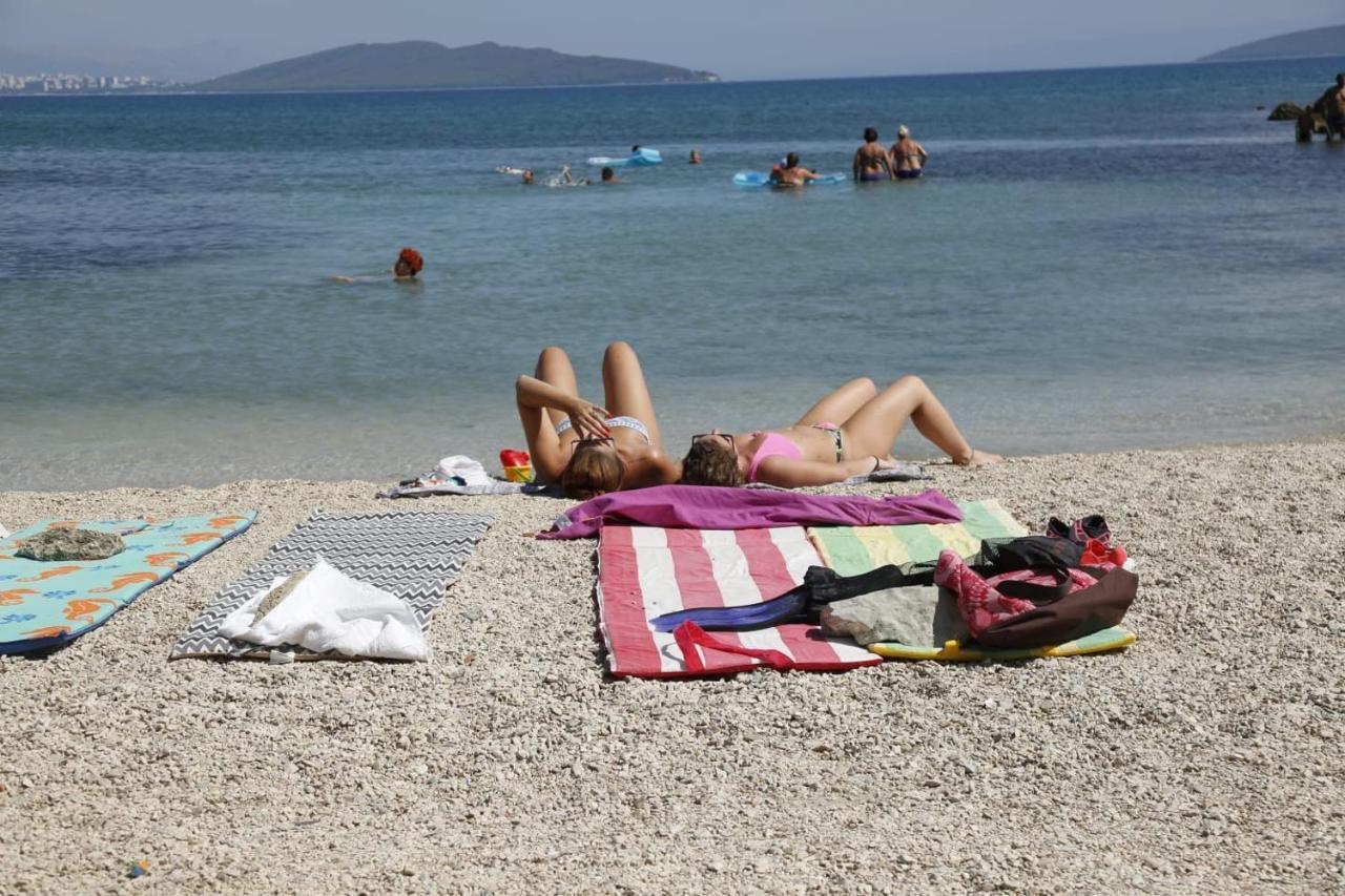 Apartment Vuletin Kaštela Eksteriør bilde