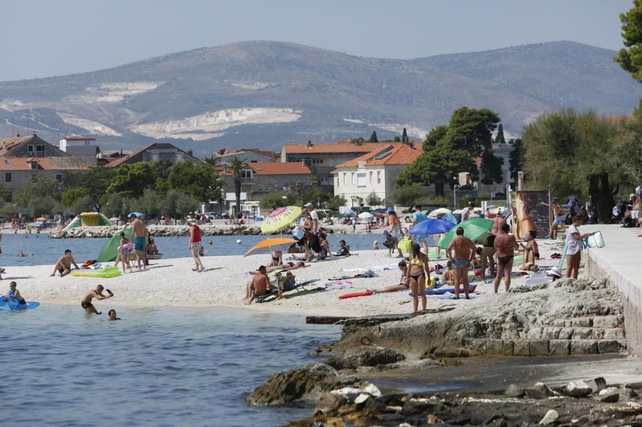 Apartment Vuletin Kaštela Eksteriør bilde